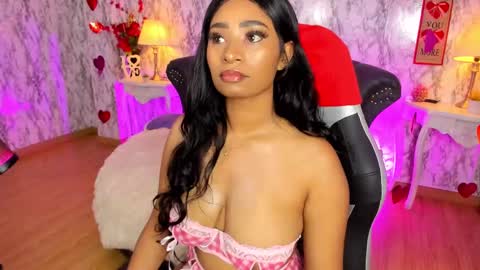 Amelia      GTM-5 817       IG Spicychoco am online show from February 10, 2025, 1:22 pm