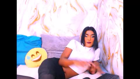 spicybarbie4u online show from April 19, 2026, 6:10 pm