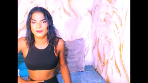 spicybarbie4u online show from April 21, 2026, 8:42 am