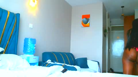 spicygal_ online show from February 25, 2026, 8:02 am