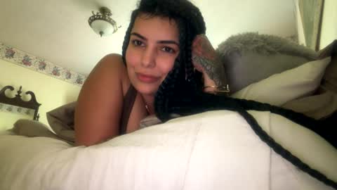 spicymami0333 online show from May 1, 2026, 6:01 pm