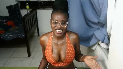 spicysashaa online show from September 23, 2025, 11:08 pm