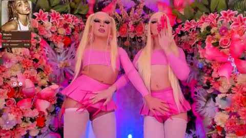 Snapshot of spicysluts chatting on October 16, 2025, 12:55 am Alison Sharon online show from October 16, 2025, 12:55 am