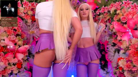 Snapshot of spicysluts chatting on November 18, 2025, 4:17 am Alison Sharon online show from November 18, 2025, 4:17 am