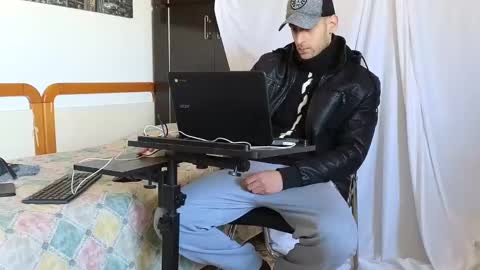 Marco. When Im offline you can view premium content in bio online show from February 13, 2025, 9:30 am