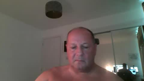 spidey1051a online show from April 15, 2026, 9:27 am