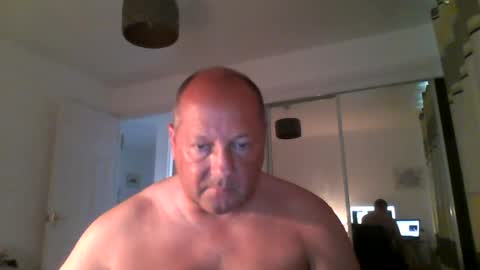 Snapshot of spidey1051a chatting on July 27, 2026, 5:31 pm spidey1051a online show from July 27, 2026, 5:31 pm