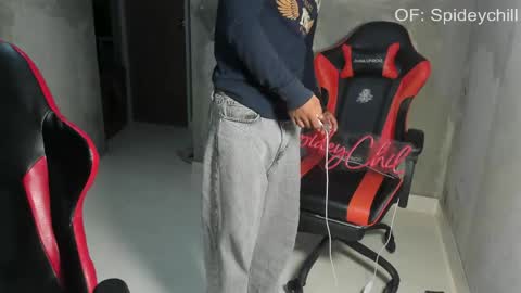 spideychill online show from April 26, 2026, 6:00 am