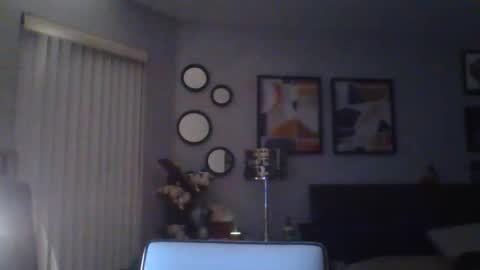 Rose online show from December 23, 2025, 3:59 am