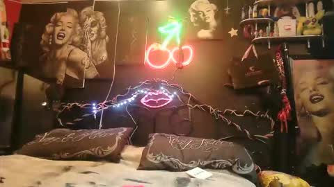 Daddy  His Splash Queen online show from February 21, 2026, 3:29 am