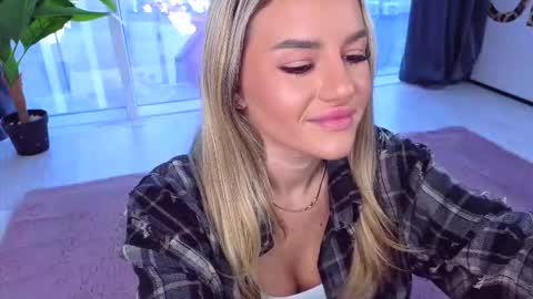 Anna online show from November 24, 2025, 10:59 am