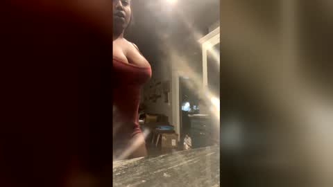 Snapshot of spoilprincesschloee chatting on December 23, 2025, 1:14 am spoilprincesschloee online show from December 23, 2025, 1:14 am