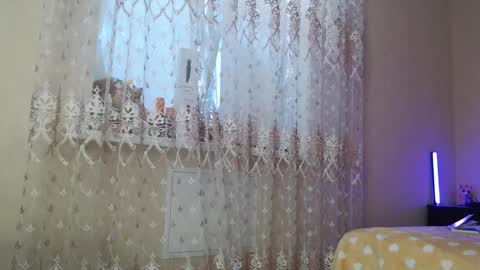 Tips are the best compliment to a woman online show from March 9, 2025, 11:47 am