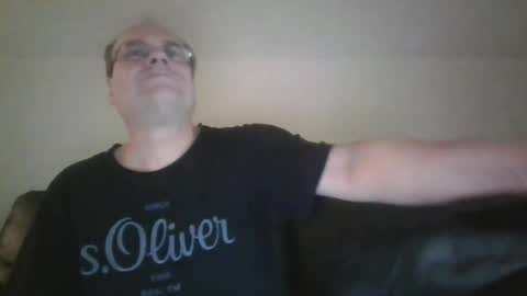 spritzer47 online show from September 27, 2025, 10:20 am