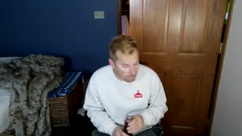 Snapshot of spun_redneck chatting on March 18, 2026, 12:08 pm Spun Redneck online show from March 18, 2026, 12:08 pm