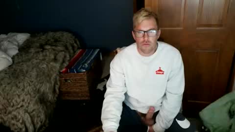 Snapshot of spun_redneck chatting on April 6, 2026, 9:10 am Spun Redneck online show from April 6, 2026, 9:10 am