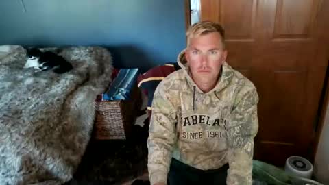 Snapshot of spun_redneck chatting on May 2, 2026, 11:54 pm Spun Redneck online show from May 2, 2026, 11:54 pm