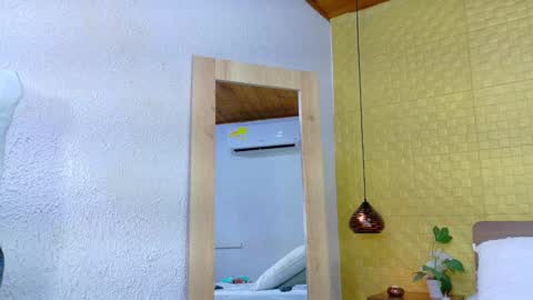 squirter_girl69 online show from February 7, 2025, 6:56 am