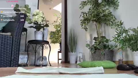 Monica online show from February 16, 2025, 10:32 am