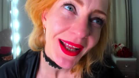 Alisa online show from September 29, 2025, 11:59 am