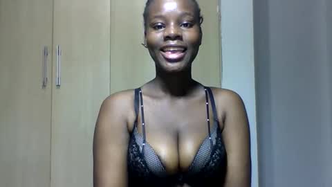 Squiter online show from November 8, 2025, 2:56 am