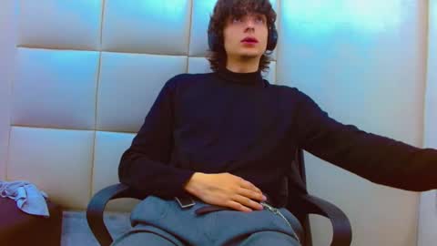 ethan online show from March 3, 2026, 1:06 pm