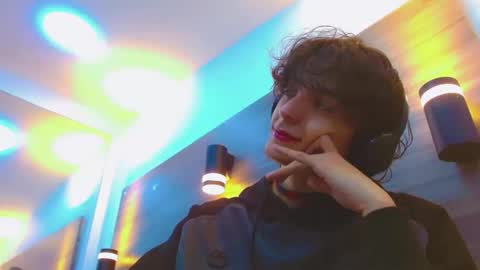 ethan online show from March 31, 2026, 1:00 pm