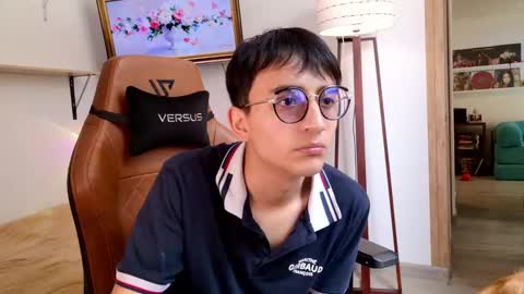 Snapshot of sr_evann chatting on March 26, 2026, 6:35 pm sr_evann online show from March 26, 2026, 6:35 pm