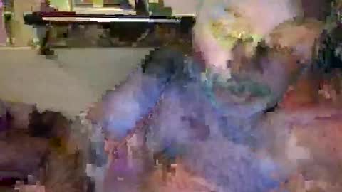 srekos38 online show from April 18, 2026, 11:27 pm