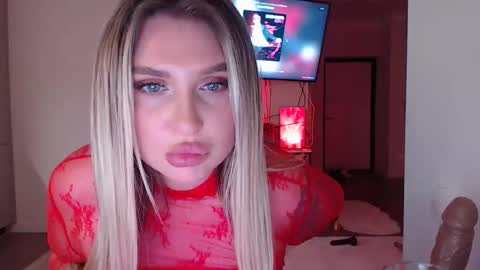 Stiflermom online show from April 15, 2026, 8:53 pm