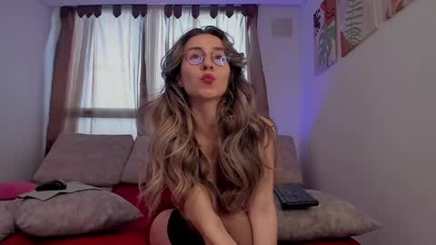  Sara Miranda  online show from February 14, 2025, 10:04 pm