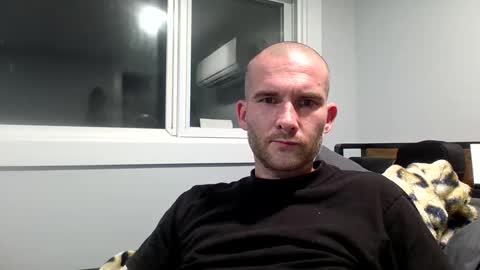 sscccooottt online show from November 8, 2025, 9:42 am