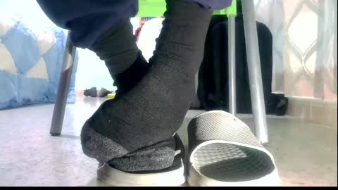 ssenzo online show from January 15, 2025, 9:30 pm