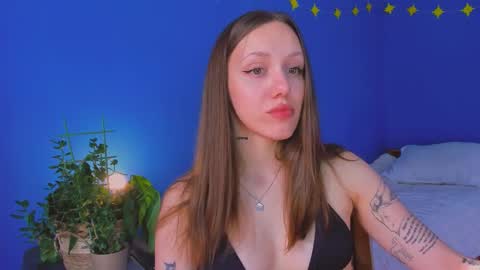 Snapshot of sshawty chatting on October 8, 2025, 5:16 am Anni if Im offline for a long time Im depressed feel free to support me offline online show from October 8, 2025, 5:16 am