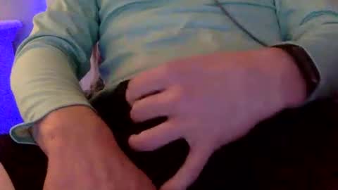 HIM online show from February 16, 2026, 11:01 pm