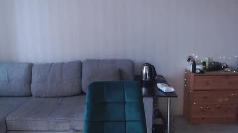 Joe Peach online show from November 16, 2025, 8:42 am