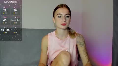 Snapshot of stacey_brow chatting on July 17, 2026, 1:45 am stacey online show from July 17, 2026, 1:45 am
