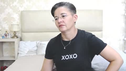 Snapshot of staceydarling chatting on September 12, 2025, 9:09 am staceydarling online show from September 12, 2025, 9:09 am