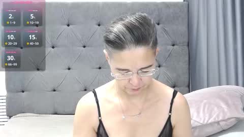 Snapshot of staceydarling chatting on November 10, 2025, 5:17 am staceydarling online show from November 10, 2025, 5:17 am