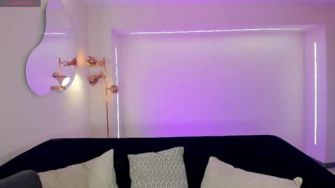 Stacy Woods online show from March 26, 2026, 11:38 am