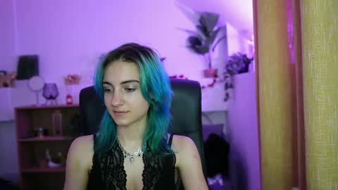 stacy  x3 online show from May 24, 2026, 8:19 am