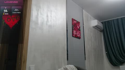 STACY online show from October 8, 2025, 6:27 pm