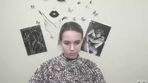 Stacy online show from December 15, 2024, 1:43 pm