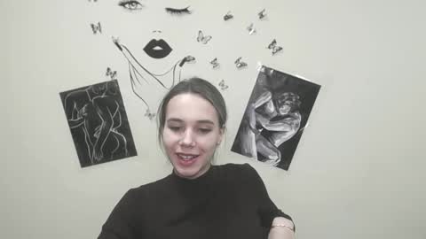 Stacy online show from December 15, 2024, 4:48 pm