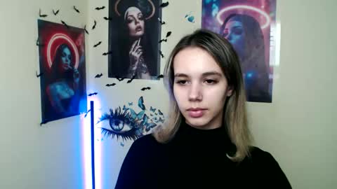 Stacy online show from October 25, 2025, 12:13 pm