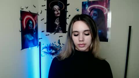 Stacy online show from November 5, 2025, 2:39 pm