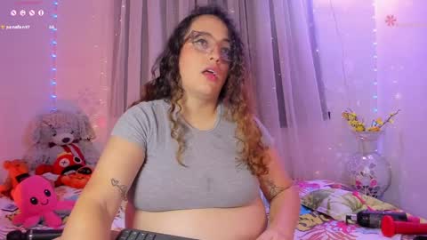 Snapshot of stacy_millerr chatting on May 16, 2026, 1:13 am Stacy Boobs online show from May 16, 2026, 1:13 am