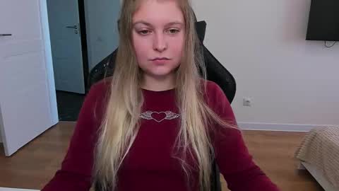 Stacy  online show from September 11, 2025, 10:15 am