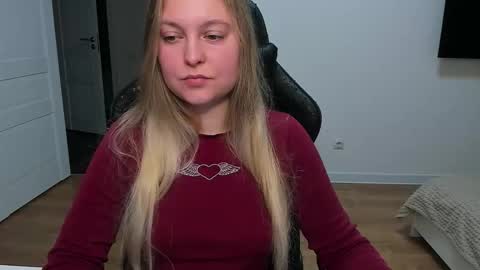 Stacy  online show from October 15, 2025, 2:39 pm