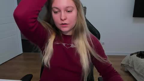 Stacy  online show from November 2, 2025, 11:01 am